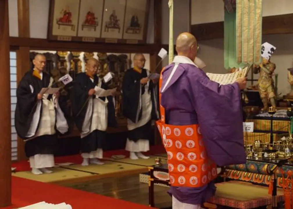 於一年之初，祈福安泰平順。「修正會」／正曆寺。