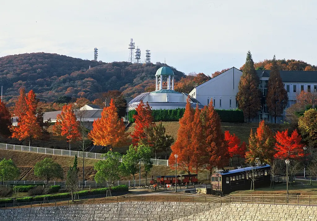 生駒 コレクション 山麓 公園 バス